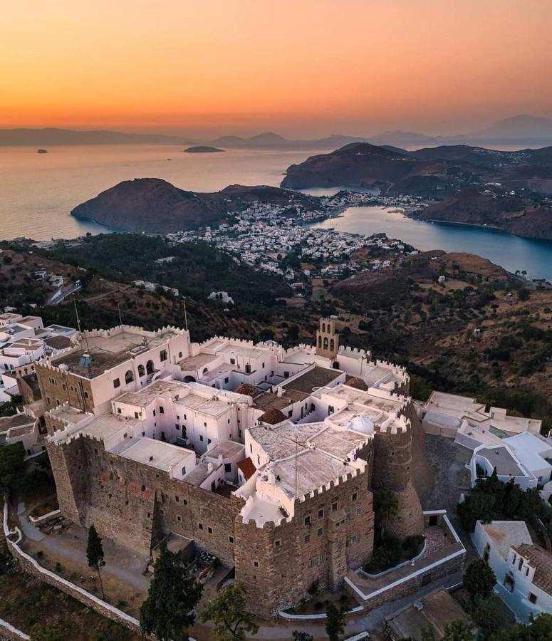 Traditional Studio Chora Patmos Экстерьер фото